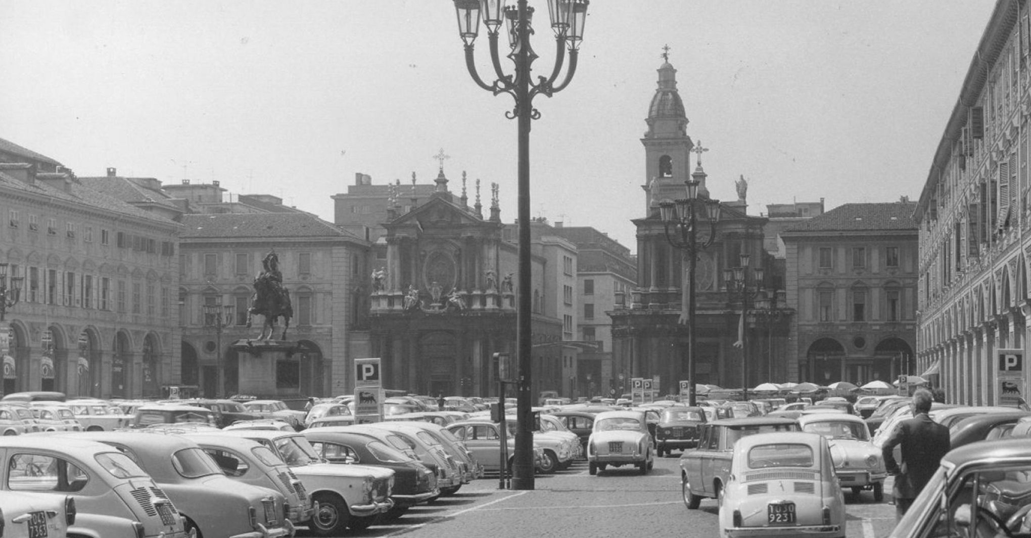 Piazza San Carlo, Turin - Before(The Picture Art Collection / Alamy Stock Photo)