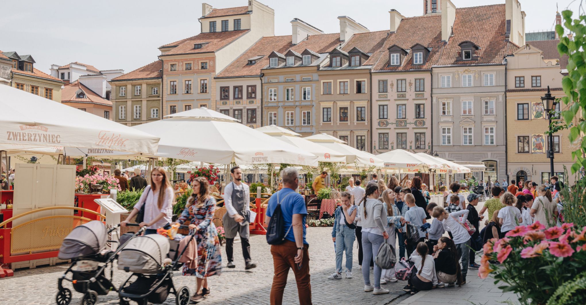 Old Town Market Square, Warsaw - Now (Bolt)